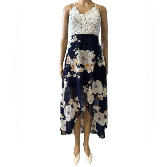 Floral Summer Navy Dress - Picture 1 of 5